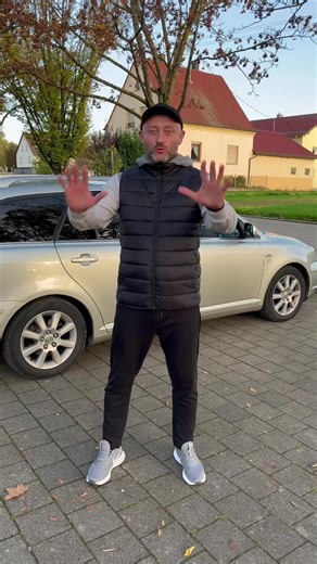 Обзор Toyota Avensis 2005: Вместительный и просторный салон/багажник