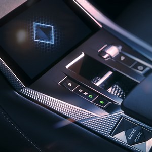 19K views · 31 reactions | Vos fonctions préférées à portée de main avec DS SMART TOUCH. DS 4. | DS | Facebook