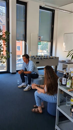 Vor Kurzem fanden bei uns die Welcome Days für alle neuen Kollegen und Kolleginnen statt, der ideale Einstieg ins Unternehmen. Gibt es bei euch auch Welcome Days? 🚀 | meinestadt.de