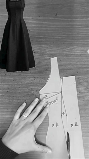 pattern cutting hack 👍🔥 #fashion #viral #diyfashion #diy #fashionhacks #sewing #ussewtips