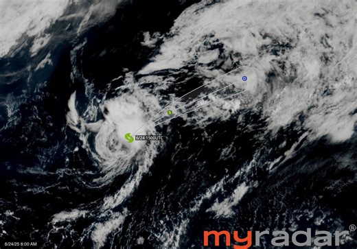 JUST IN: The first named storm of the 2025 Atlantic hurricane season — Tropical Storm Andrea — has formed in the open waters of the North Atlantic as per the NOAA NWS National Hurricane Center. Developing between Bermuda and the Azores, Andrea briefly organized overnight with sustained winds of 40 mph, just enough to earn a name. But it won’t be around long. Moving northeast at 15 knots, Andrea is no threat to land. It’s what meteorologists call a “fish storm,” and it’s expected to weaken quickl