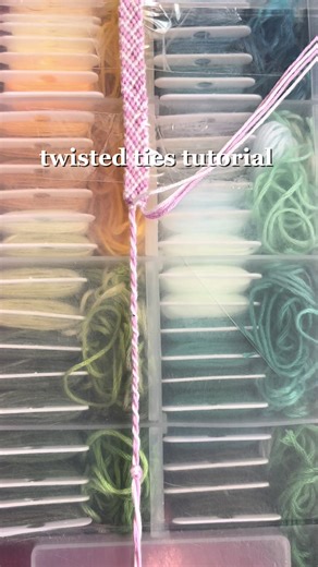 twisted ties tutorial!! // comment any other tutorials you guys want to see! #friendshipbracelets #stringbracelets #bracelettutorial #summerbracelets