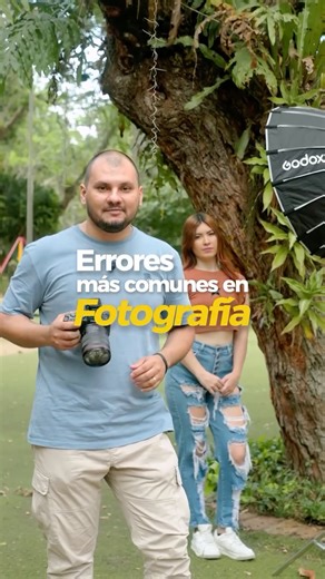 Eduardo Villamizar | Fotógrafo | Bucaramanga on Instagram: "Error común en fotografía con flash: Usar el triángulo de exposición como si fuera luz natural ⚡📸 Con flash, no todo funciona igual y por eso muchos viven en prueba y error. En este reel te explico cómo controlarlo de verdad 🔥 📌 Guárdalo si usas flash #tipsdefotografia #godoxlighting"