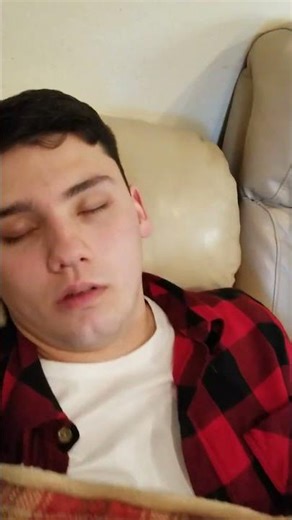 Dan slap #funny #surprise #chrismas #slap #sleep #shorts