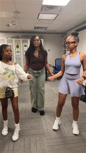 🩷🩷🩷🩷@girlyworldchinyere @girlyworldlondyn | girl in pink dance