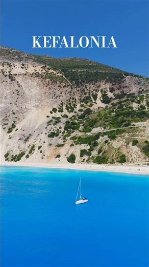 🇬🇷 Kefalonia, Greece: A Stunning Greek Island 📍✨