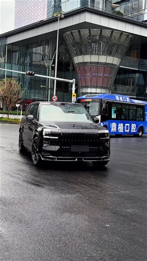 Chinese Car | Grace Liang on Instagram: "🚀 Ready to own the future in the Zeekr 9X? Bold design, electric power, and cutting-edge tech — this ride isn’t just smart, it’s electrifying. ⚡️✨ • Sleek lines & futuristic style • Long-range EV performance • High-tech cabin vibes 🌐🚘 🔋⚡️ #Zeekr9X #ElectricRevolution #SmartMobility #EVLife #FutureRide #ChinaAuto #Zeekr #ZeroEmissions #ElectricDrive #CarGoals #AutoLuxury #techdriven"