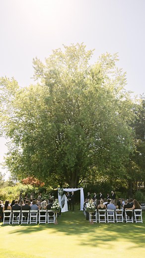 Groom’s reaction to seeing his bride walking down the aisle during their wedding ceremony 🤍 A moment from Josh and Colette’s gorgeous wedding at Hazelmere 🫶🏼 #weddingceremony #brideandgroom #emotional #weddingmoments #vancouverwedding #groom #bride #weddingdress | The Augusts
