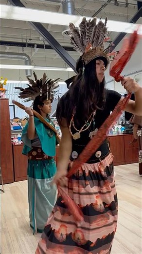#americanindian #pomo #indigenous #dance #culture #nativestyle