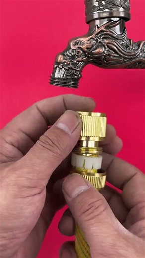How To Join A Water Hose Securely | Professional Pipe Connection Trick #shorts #tricks #pipe