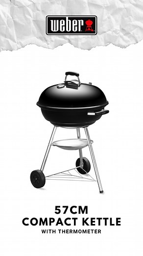 WEBER 57cm Compact Kettle with Thermometer 🍖 Compact & Convenient: Don't compromise on space! With a 57cm cooking area, this grill fits any backyard or balcony. Compact, but with a big appetite for delicious meals! 🍖 Easy Breezy Grilling: Quick start-up and hassle-free cooking, thanks to the built-in thermometer and adjustable airflow. You'll be a grilling pro in no time! เตาย่างบาร์บีคิว 57cm Compact Kettle with Thermometer จาก WEBER มาพร้อมพื้นที่ย่างขนาดใหญ่ ตะแกรงย่างสแตนเลส ช่องระบายความร