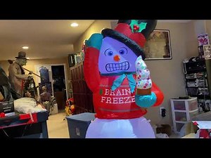 Christmas Inflatable Shivering Snowman Unboxing!