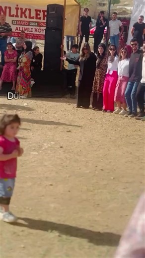 Kimin Küçüklüğü ? 😍❤️ #sirnak #izmit #izmir #siirt #rusya🇷🇺 #russia #almanya #ankara #mersin #batman #kayseri #sinop #diyarbakır #siirt56