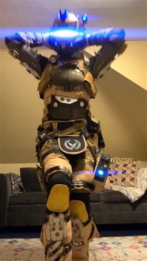 bungy on Instagram: "part 2 #titanfall #titanfall2cosplay #pulsebladepilot @titanfallgame @respawn"