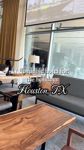 Need a hotel in Houston for the holidays? Check out the Hyatt Galleria for reasonable prices and prime location🎉 #hotel #luxuryhotel #houston #houstontx #hyatt