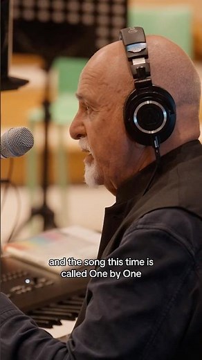 "This is another song that comes out of the brain show that I am working on” #petergabriel #newmusic