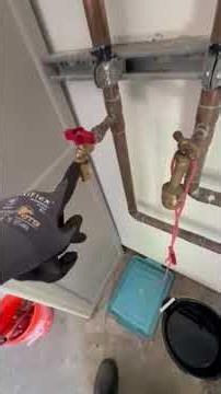 Installing a Pressure Reducing Valve for San Francisco Homeowner