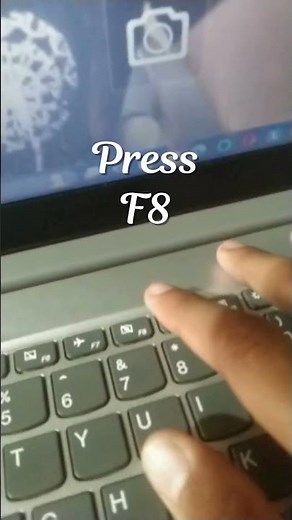 Laptop ka camera nhi chl rha hai | laptop camera not working in Windows 11 | 100% Fix