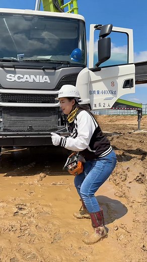 5.5K views · 2.3K reactions | Female operator | Kim Boom Pump | Facebook