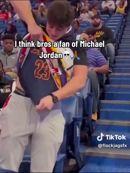Michael Jordan Fan - Right Foot Compilation