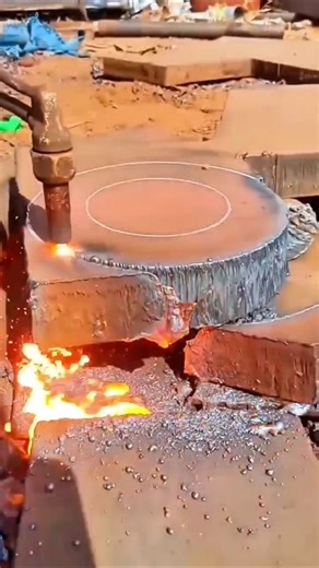Cutting Steel Plates Using an Oxy Fuel Torch