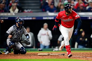 Hunter Gaddis' girlfriend Taylor drops 4-word reaction to Bo Naylor's lady love Jackie's recap of 2024 ft. romantic moments with Guardians slugger