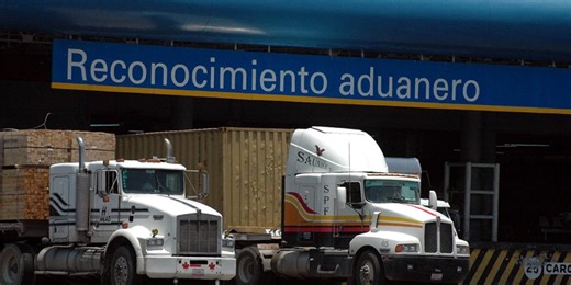 Con reforma aduanera, se van a caer las industrias química, farmacéutica y de fertilizantes, advierten agentes aduanales