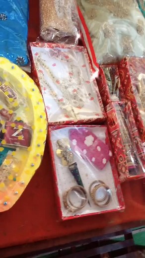 #engagement💍 #gift 🎁🎉💐#bride and #groome ❤️💫😍