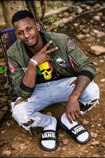 Vidéos de Bruno Kouma (@brunokouma) avec Intro - Young BG