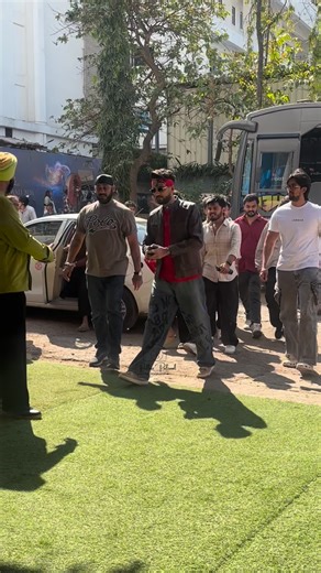 Pallav Paliwal on Instagram: "#elvishyadav spotted❤️ #bollywood #pallavpaliwal"