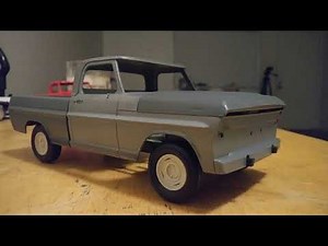 Moebius 1972 Ford F100 Sport Built 2017