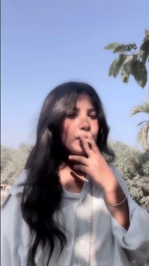 Girl's Smoking Virul 💔😭🚭🔞#smoker #smokingcigars #cigarette #girl #shorts #trending #song #সিগারেট