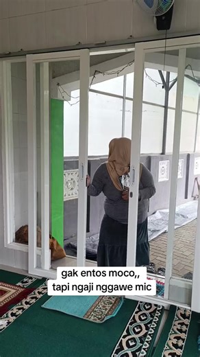 Ngaji Keren Dengan Mic Bersama Sekampung