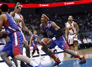 Like life begins at 40, Rafi Reavis chases 11th PBA championship ring