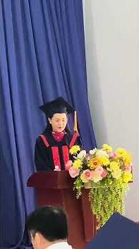Tốt nghiệp Văn bằng 2 Ngôn ngữ Anh - Học, học nữa, học mãi