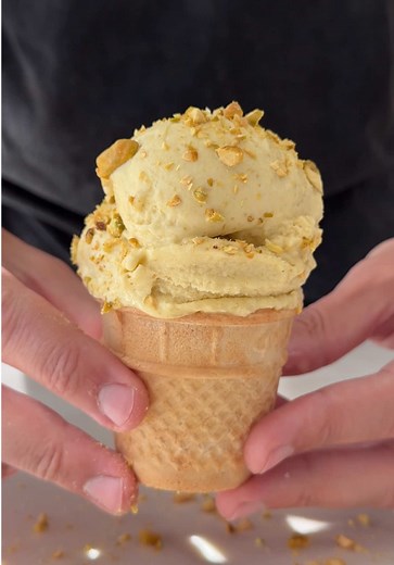 Helado de pistacho casero cremoso: receta con dextrosa y neutro