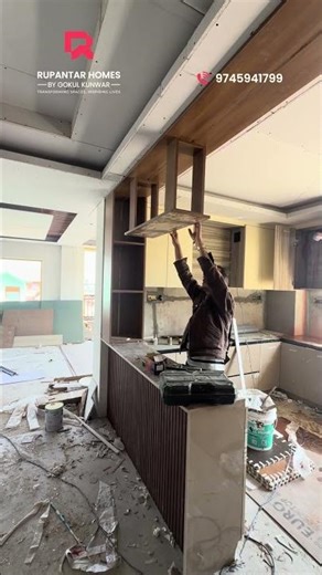 Breakfast counter + kitchen + crockery unit at Nakhipot