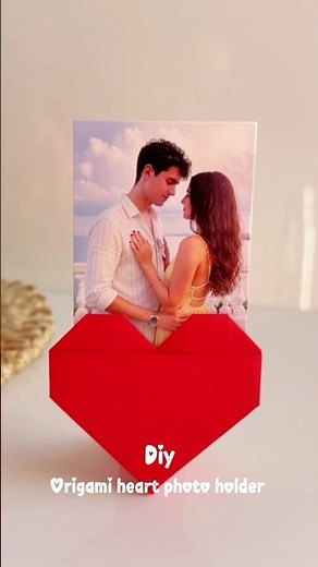 Diy Origami Heart Photo Holder ❤️ #valentinesday #valentinesdaygiftidea #valentinesgiftideas