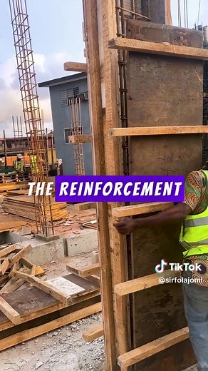 Understanding the Role of Kickers in Column Construction