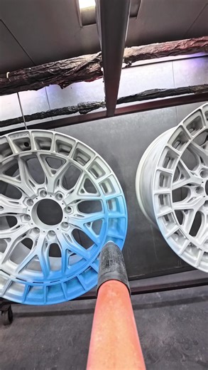 Custom Two-Tone Powder Coating Wheels