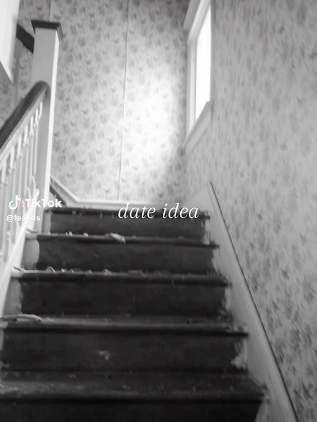 Creative Date Ideas for a Dark Aesthetic Vibe