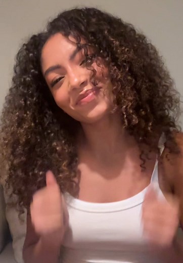 Gabrielly's Stunning Musical Coordination Performance