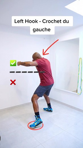 Apprenez à exécuter un crochet du gauche en boxe