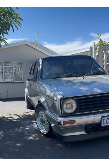 Commitment and Fun in Relationships