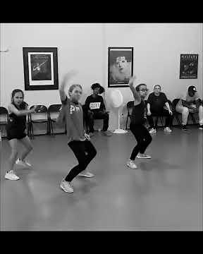 Halee - Kream