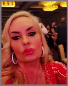 It gets kinda loopy with sister and friends after @mobmoviecon awards show... Beware of my powerful shoulder punch ..lol Don't have much footage of the dress so here's a closeup of outfit and heels | Coco