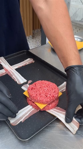 1.2M views · 3.1K reactions | Stuffed Big Mac! Not your average burger bomb  | Chefclub Network | Facebook