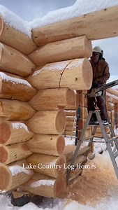 943K views · 18K reactions | Crafting the corner notch on a Douglas Fir Log Home's arched log wall tail. The log wall tails extend out at the top rounds to support the roof framing. #blockhaus #wood #loghomes #loghome #loghouse #logwall #woodjoinery #logcabinliving #logcabinlife | Lake Country Log Homes - LCLH | Facebook