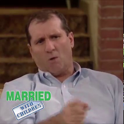 When the Bundys tune into Fox's new sitcom, they find that the characters seem a little too familiar... From Season 9 Episode 9, 'No Pot to Pease In'. When Kelly auditions for a part in a Fox network sitcom she happens to mention some stories about her family which the producer likes better than the original script. Watch More 'Married With Children': https://bit.ly/2WLVw4f Subscribe: https://www.youtube.com/c/officialmarriedwithchildren/ Available on Amazon Prime: https://www.amazon.com/gp/vide