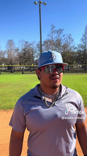 Freshman Baseball Practice Tips and Team Bonding